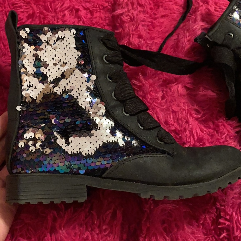 BUNDLE of Cute Glitter Sequin Zipper Boots and Glitter Shoes Size 3 Girls! π - Picture 3 of 16